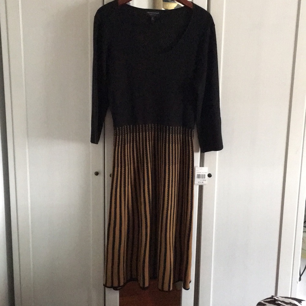 Black and brown knit dress